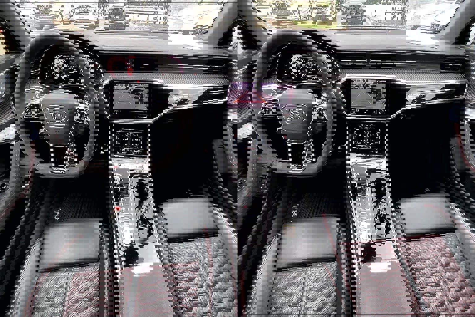 Used 2024 Audi RS 6 performance image 16