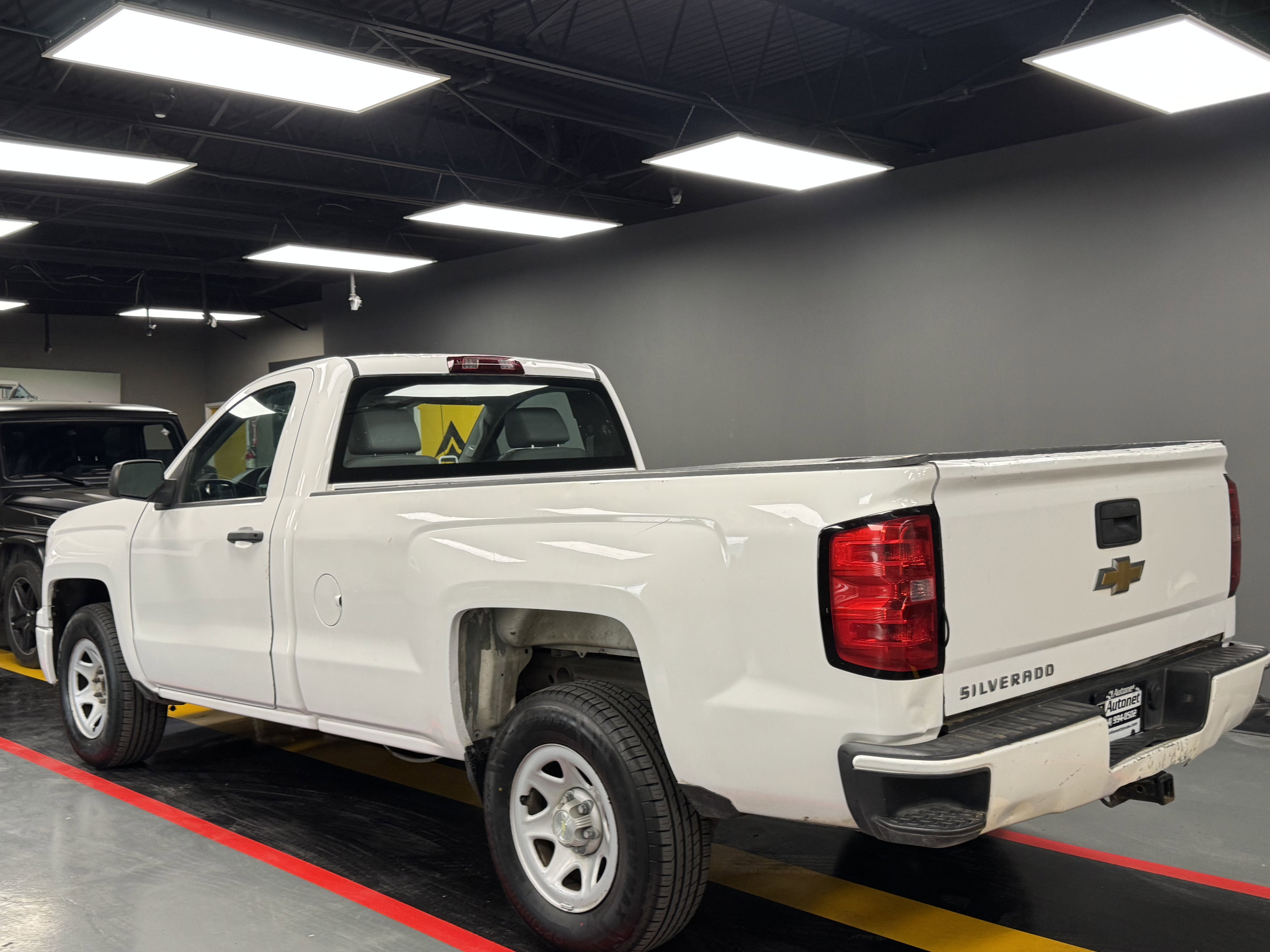 Used 2014 Chevrolet Silverado 1500 W/T RWD image 4