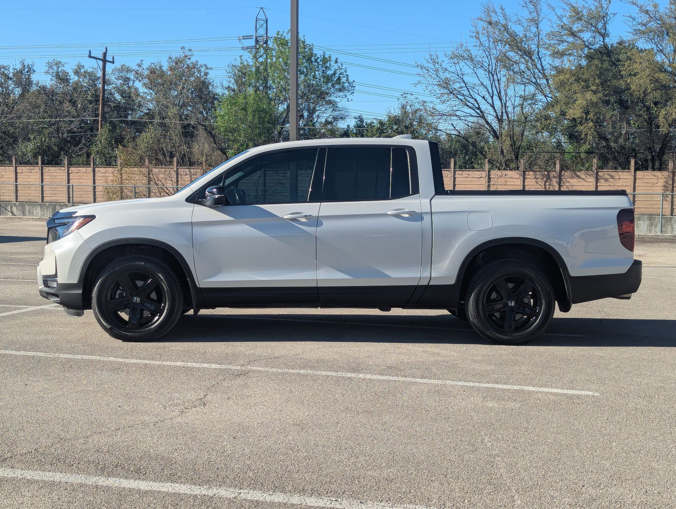 Used 2022 Honda Ridgeline Black Edition image 5
