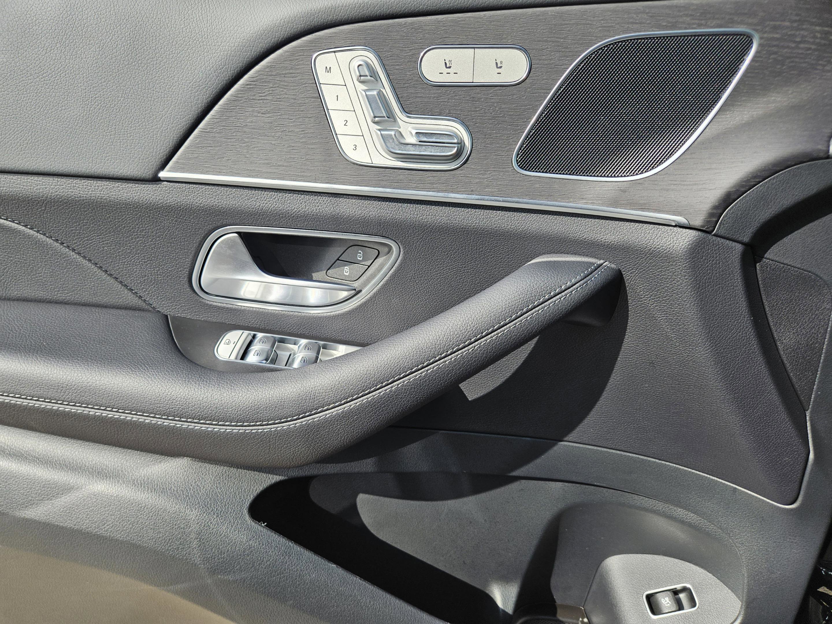 Certified 2026 Mercedes-Benz GLE 350 4MATIC image 15