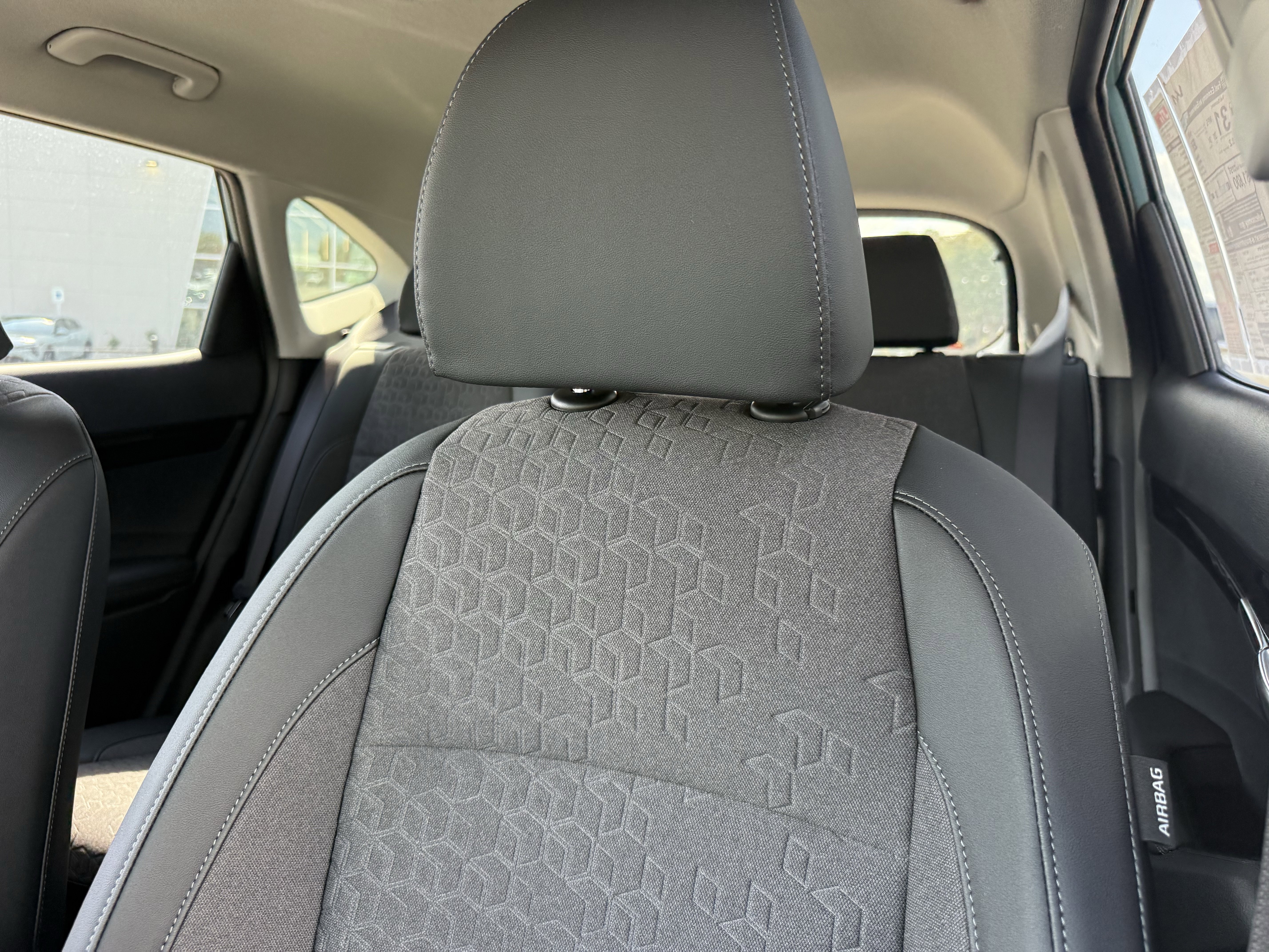 New 2026 Kia Seltos S image 21