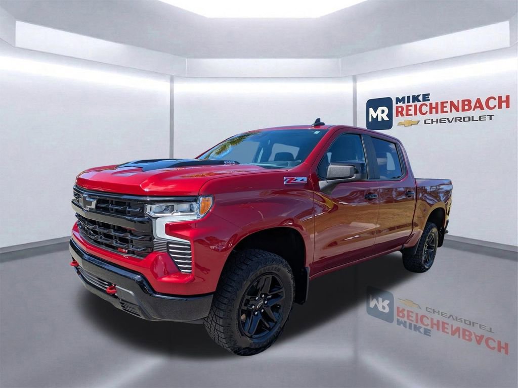 Used 2024 Chevrolet Silverado 1500 LT Trail Boss w/ Convenience Package II image 8