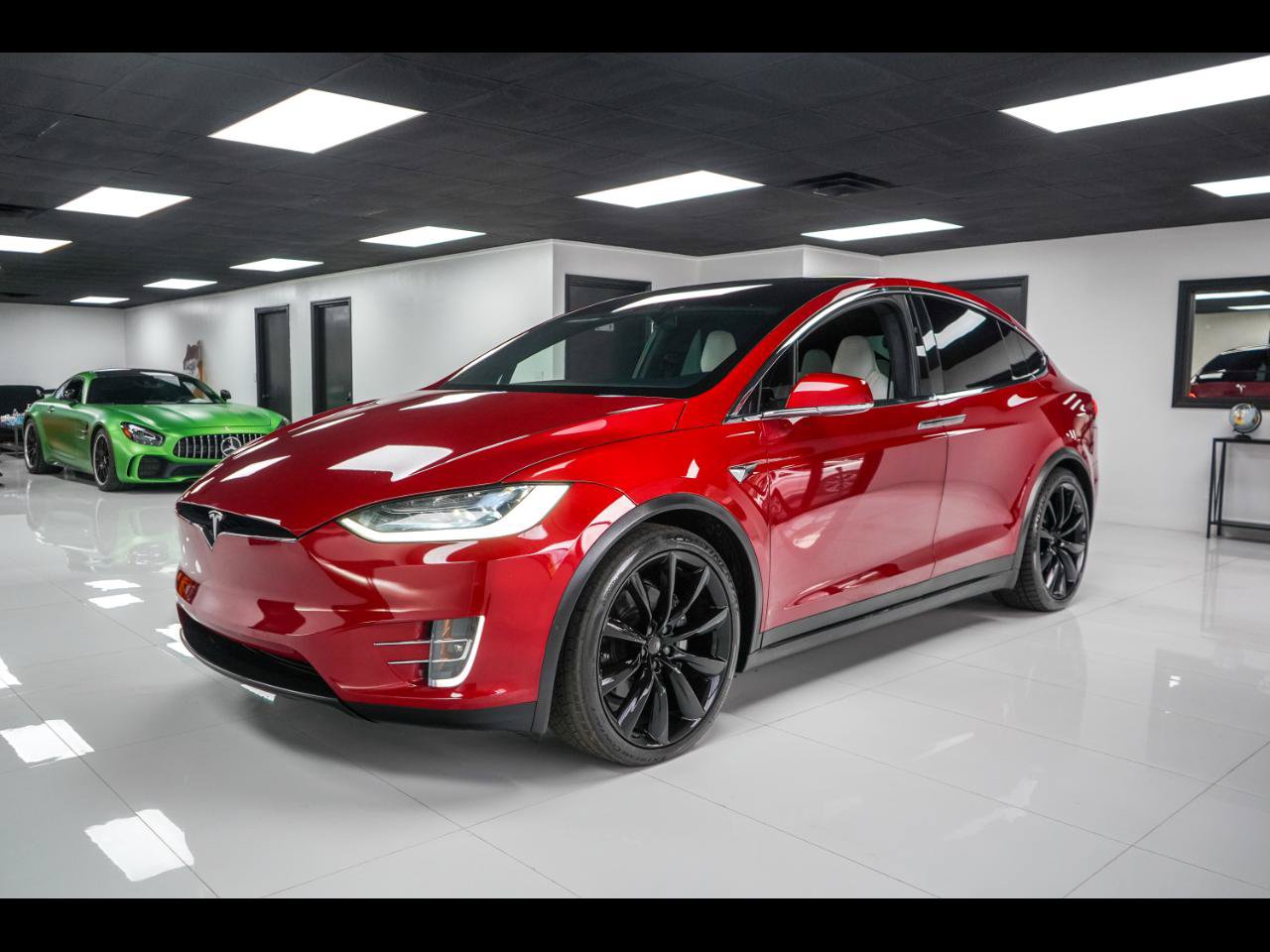 Used 2018 Tesla Model X 75D AWD/4WD image 1