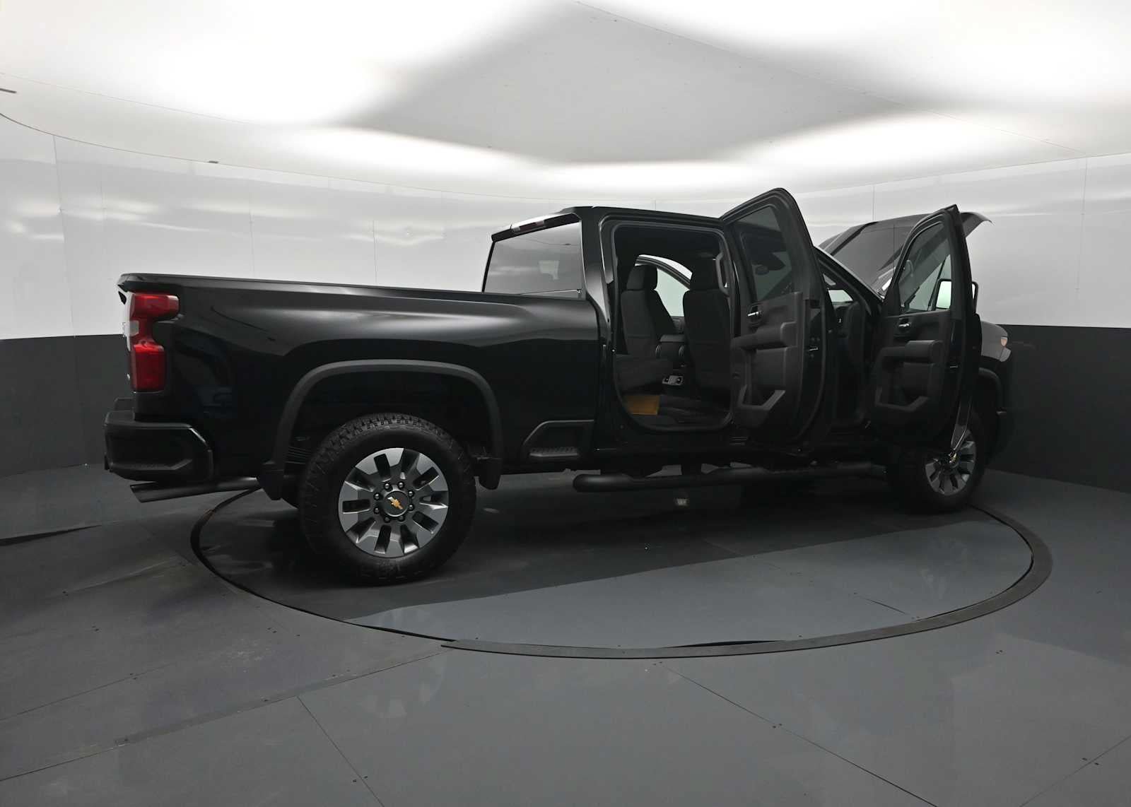 New 2026 Chevrolet Silverado 2500 Custom w/ Custom Convenience Package AWD/4WD image 28