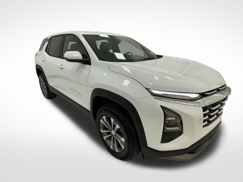 New 2026 Chevrolet Equinox LT image 3