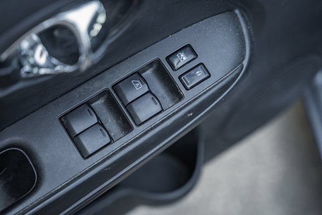 Used 2019 Nissan Versa SV FWD image 37