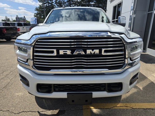 Used 2024 RAM 2500 Laramie image 3