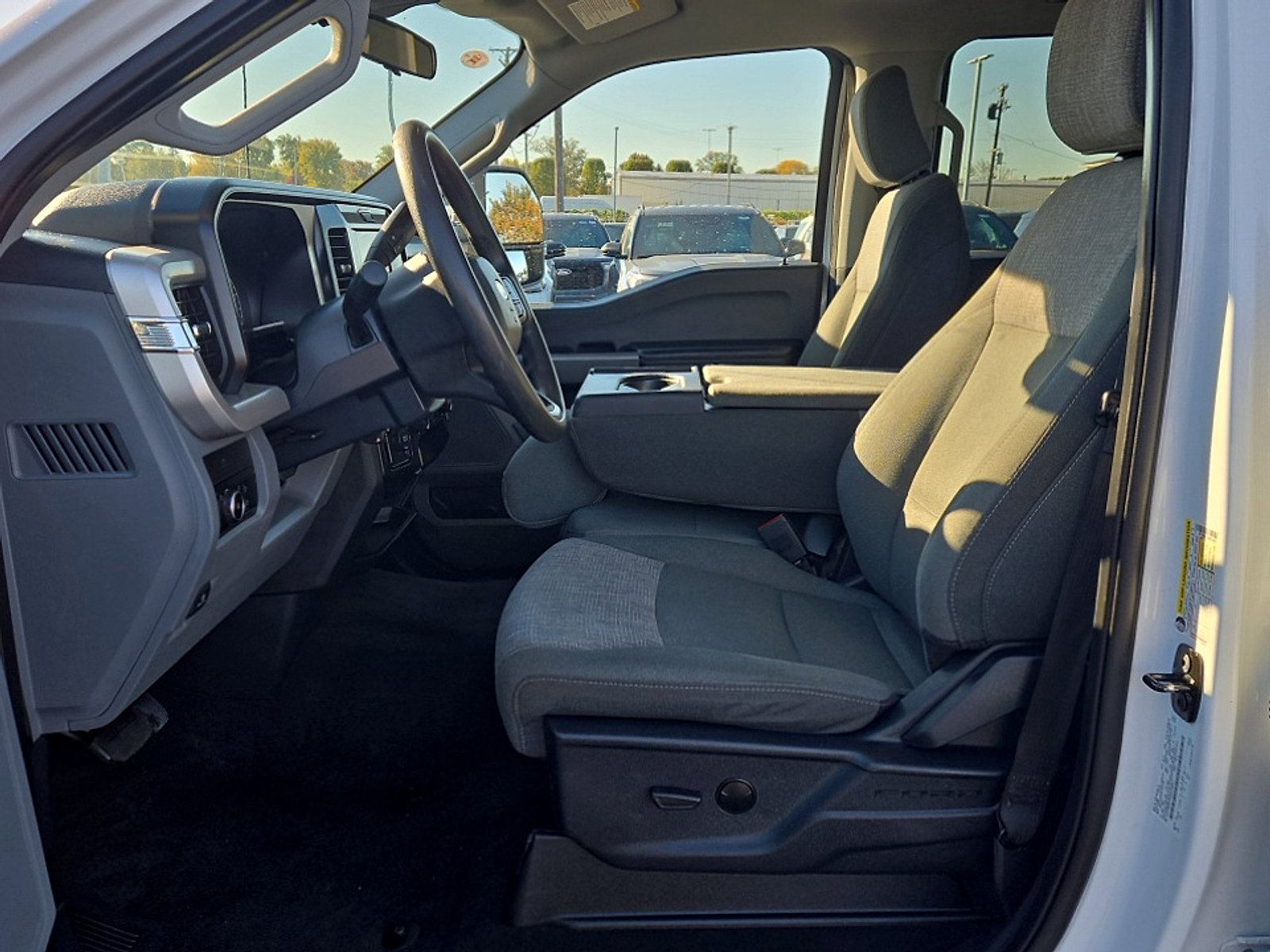 Certified 2025 Ford F250 XLT AWD/4WD image 11