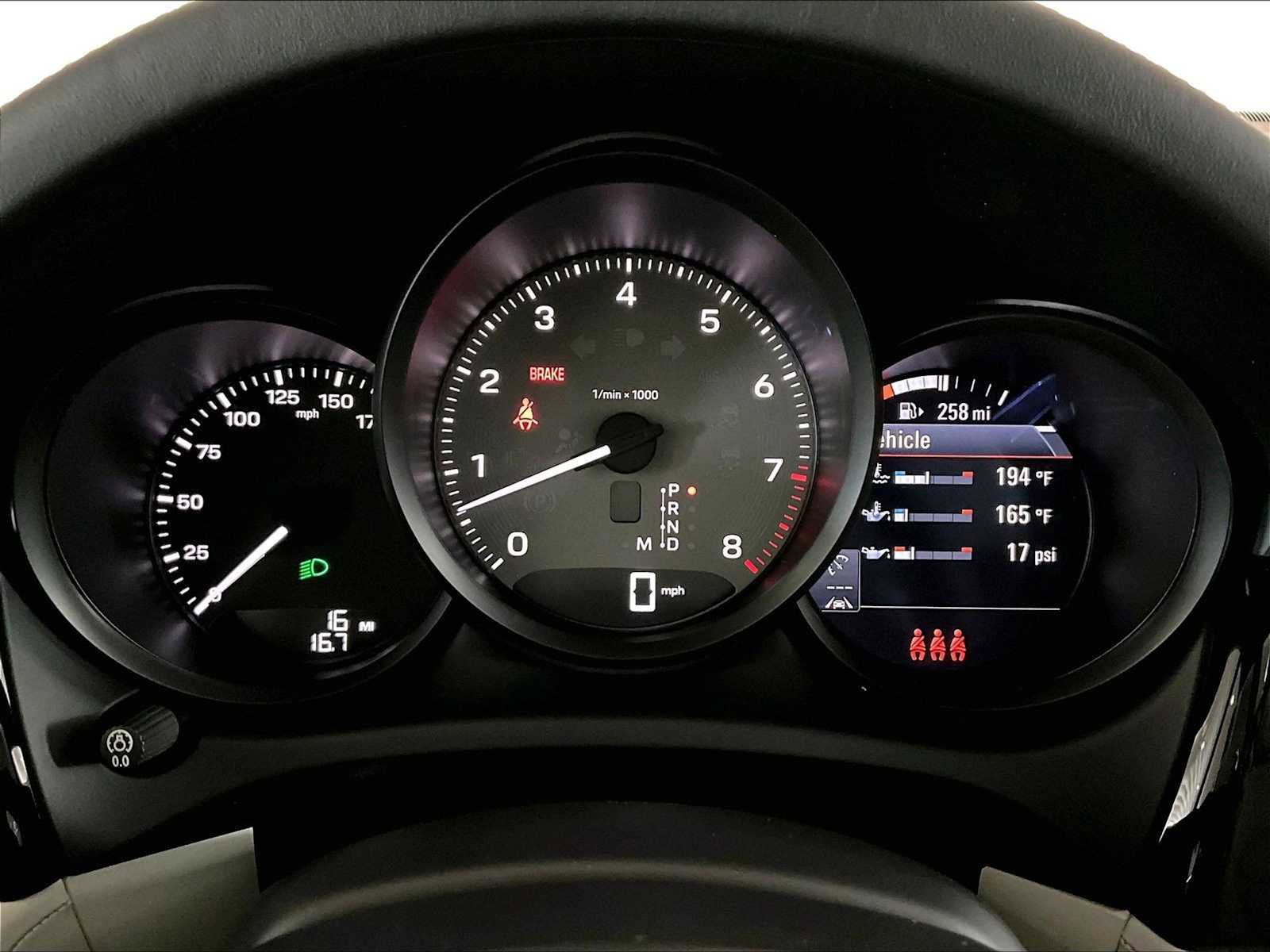 New 2026 Porsche Macan S AWD/4WD image 17