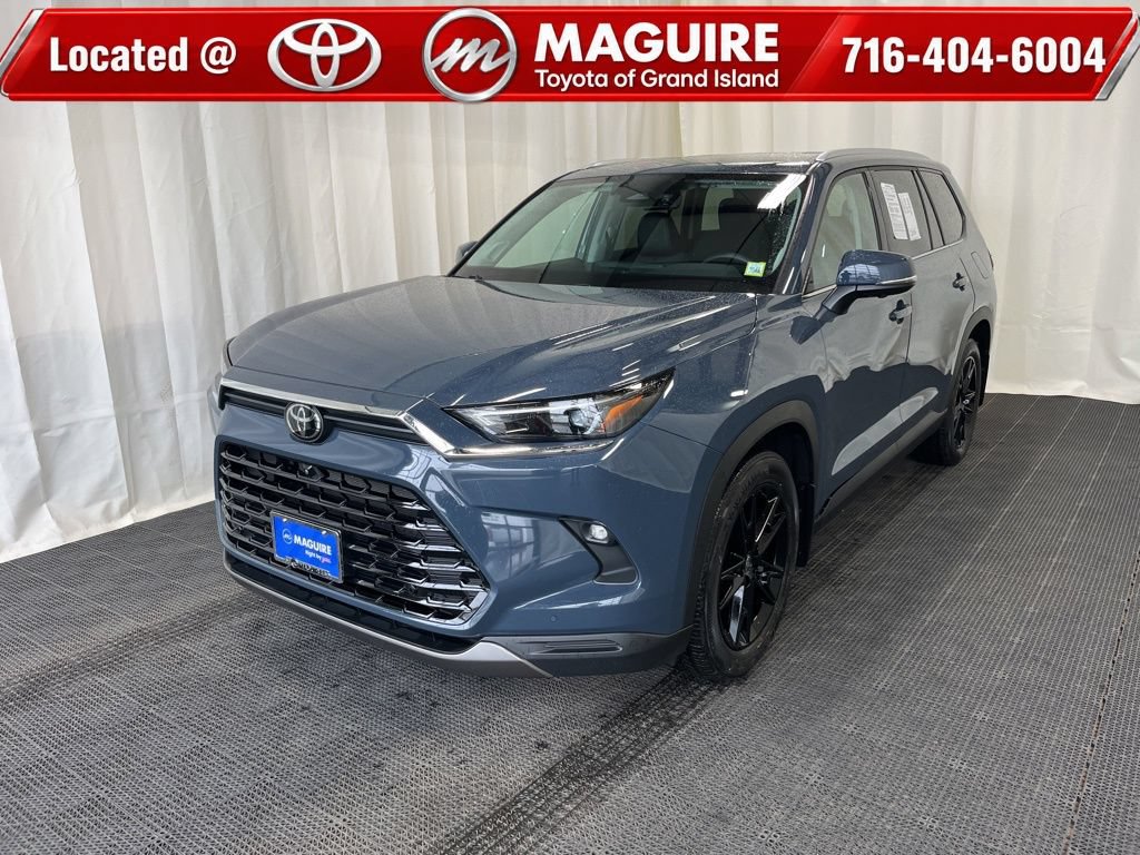 Used 2024 Toyota Grand Highlander AWD image 1