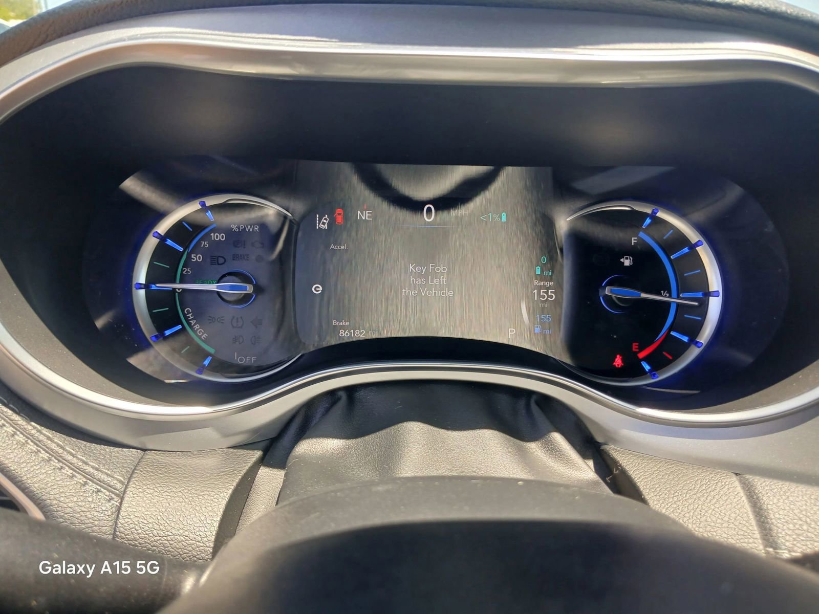 Used 2019 Chrysler Pacifica Limited w/ Advanced Safetytec Group FWD image 36