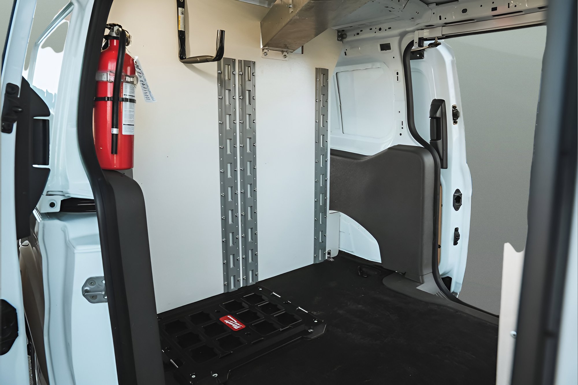 Used 2023 Ford Transit Connect XL FWD image 9