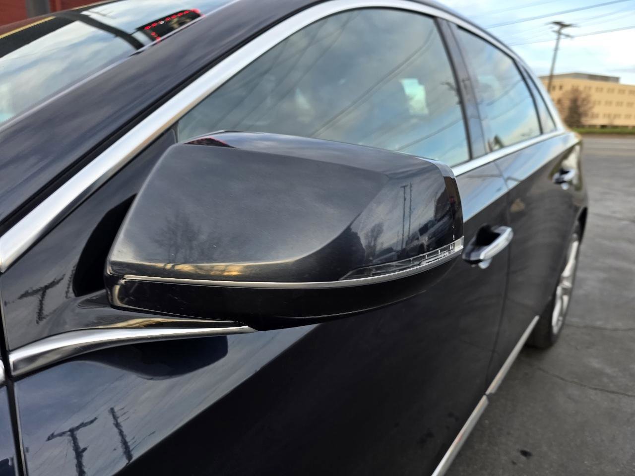 Used 2013 Cadillac XTS Luxury image 15