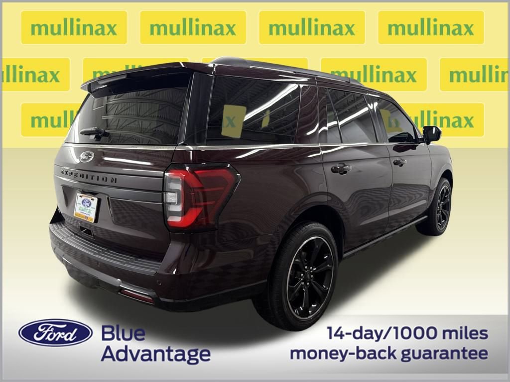 Certified 2023 Ford Expedition Limited image 3