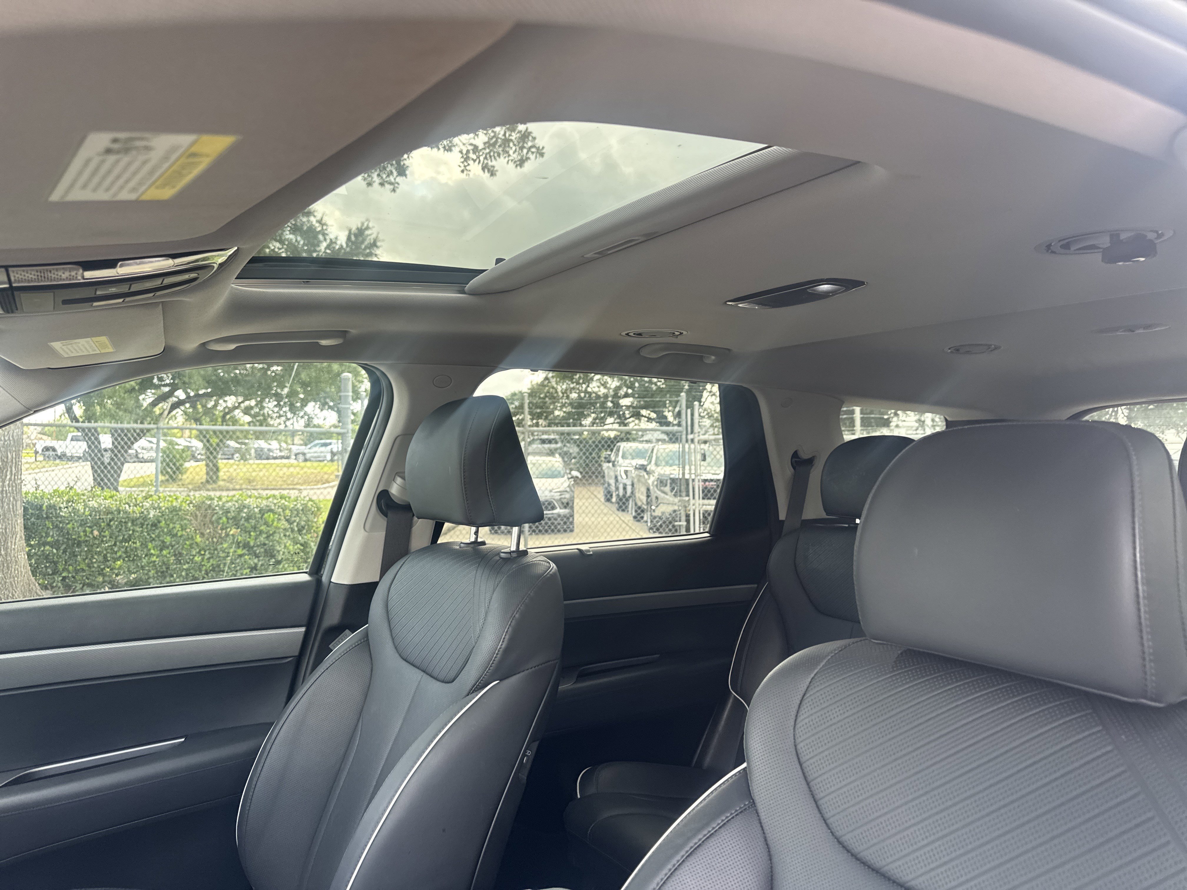 Used 2025 Hyundai Palisade XRT FWD image 7