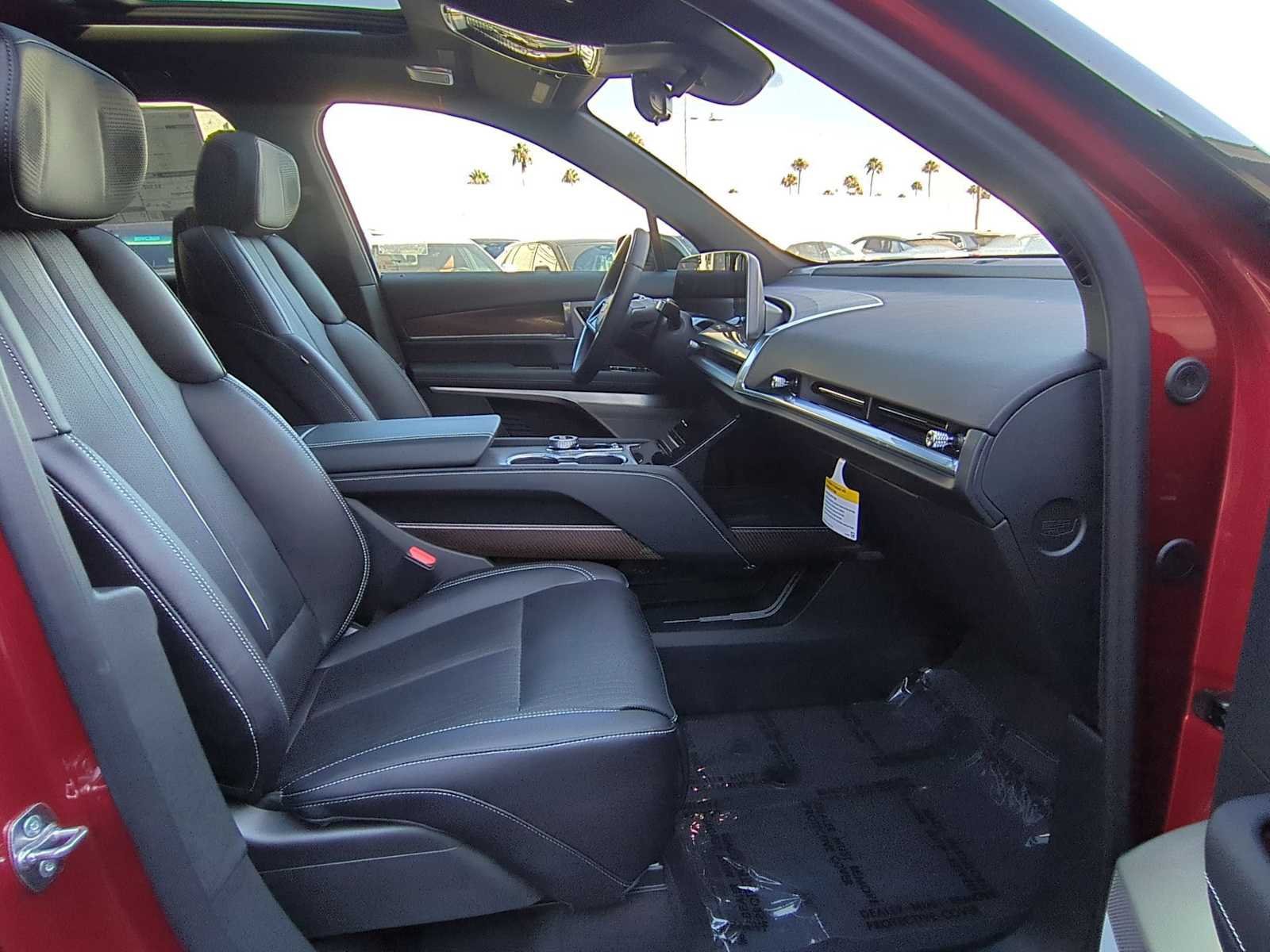 Used 2026 Cadillac Vistiq Sport AWD/4WD image 27