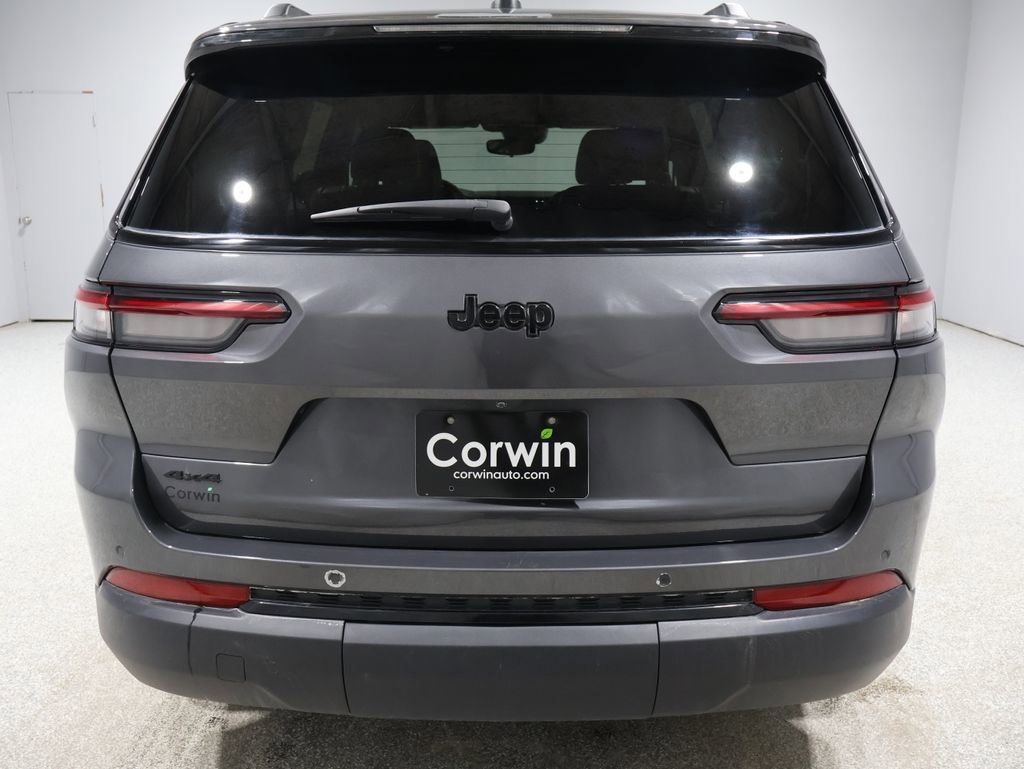Used 2024 Jeep Grand Cherokee L Altitude image 3