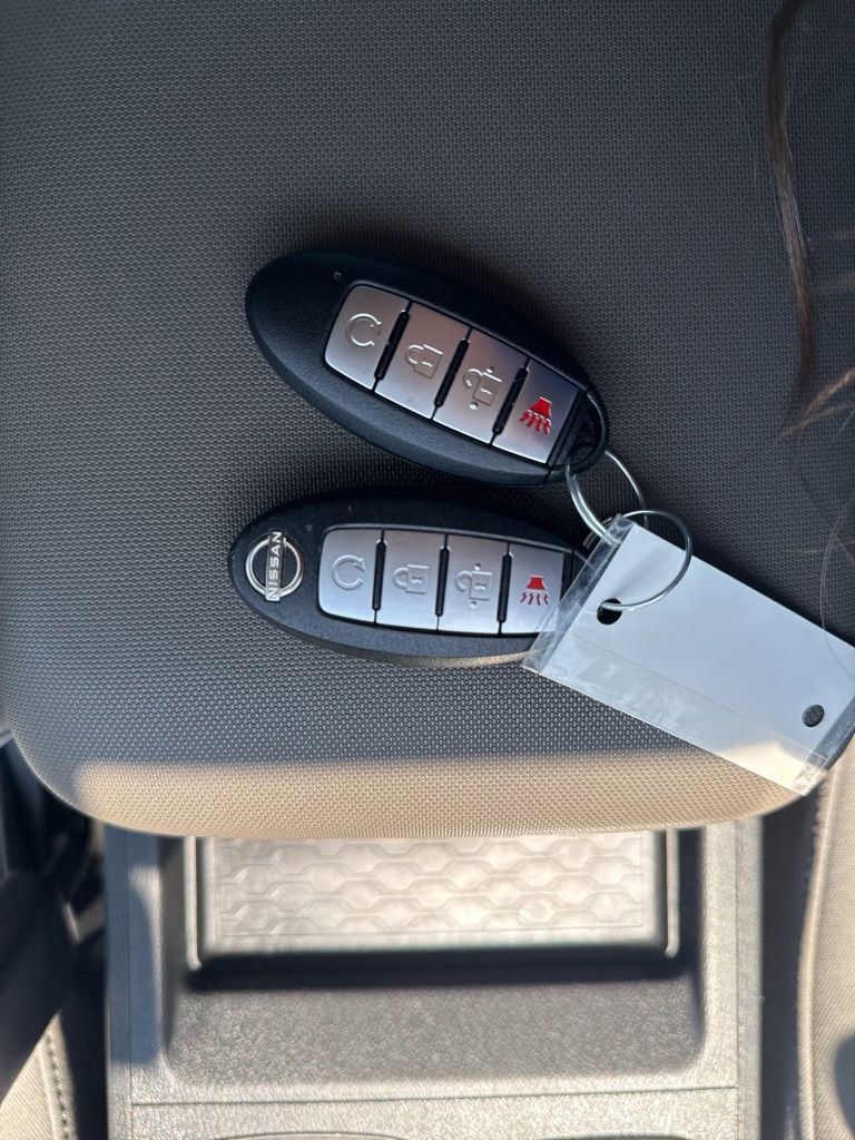 Used 2022 Nissan Frontier SV w/ Technology Package AWD/4WD image 30