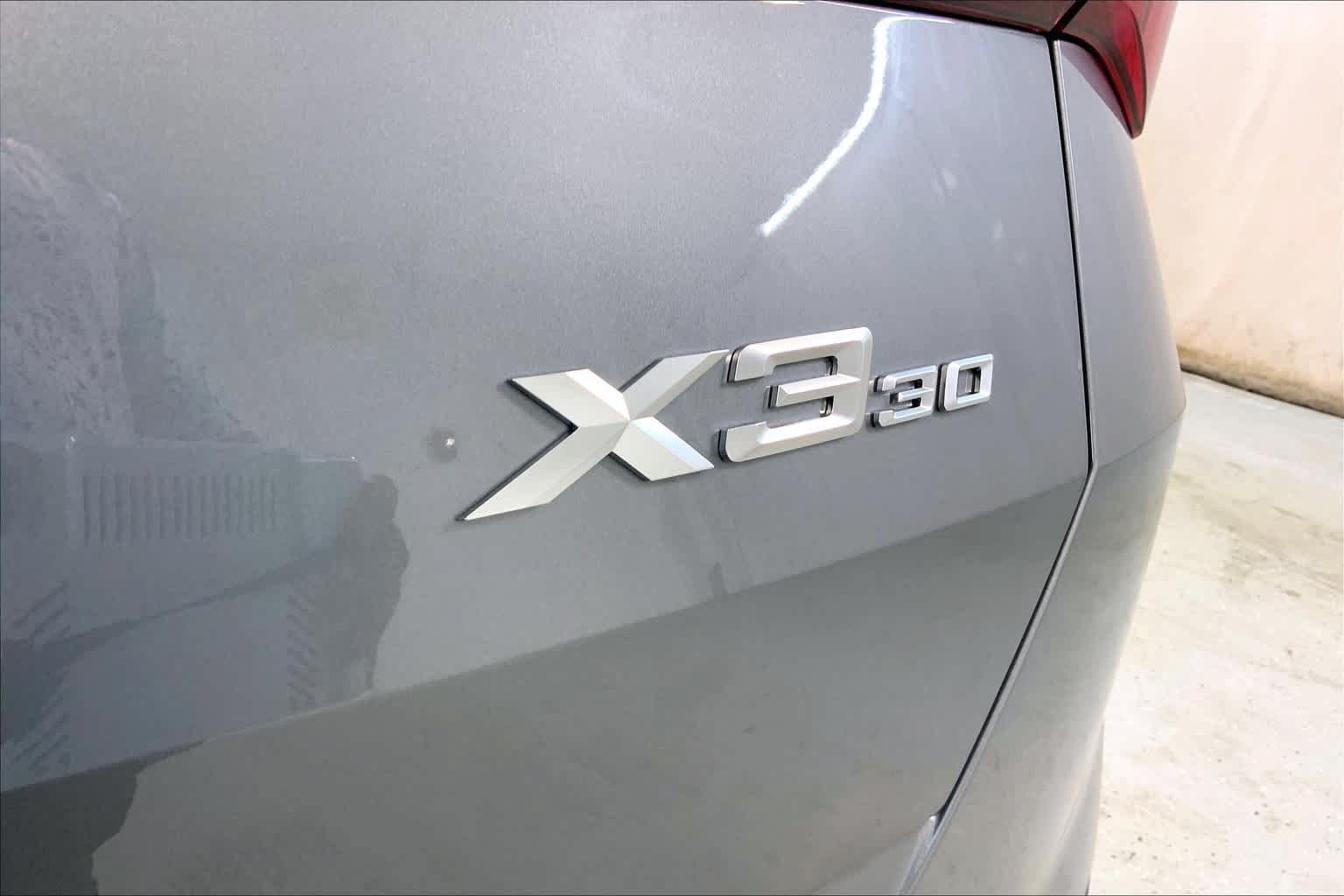 New 2025 BMW X3 xDrive30i w/ Premium Package AWD/4WD image 15