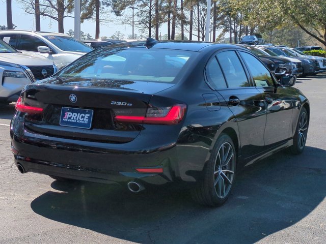 Used 2022 BMW 330e xDrive 330e xDrive w/ Premium Package image 5