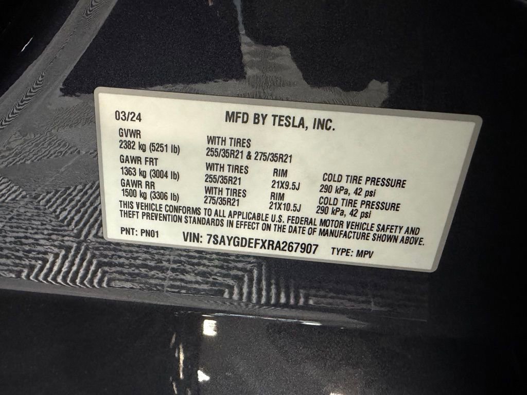 Used 2024 Tesla Model Y Performance image 34