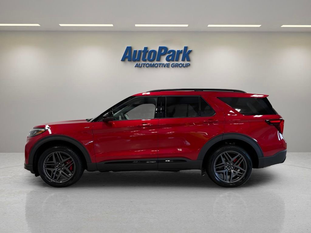 New 2026 Ford Explorer ST-Line w/ ST-Line Street Pack AWD/4WD image 4
