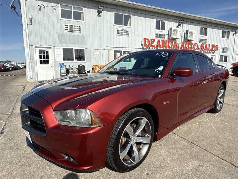 Used 2014 Dodge Charger SXT RWD image 1