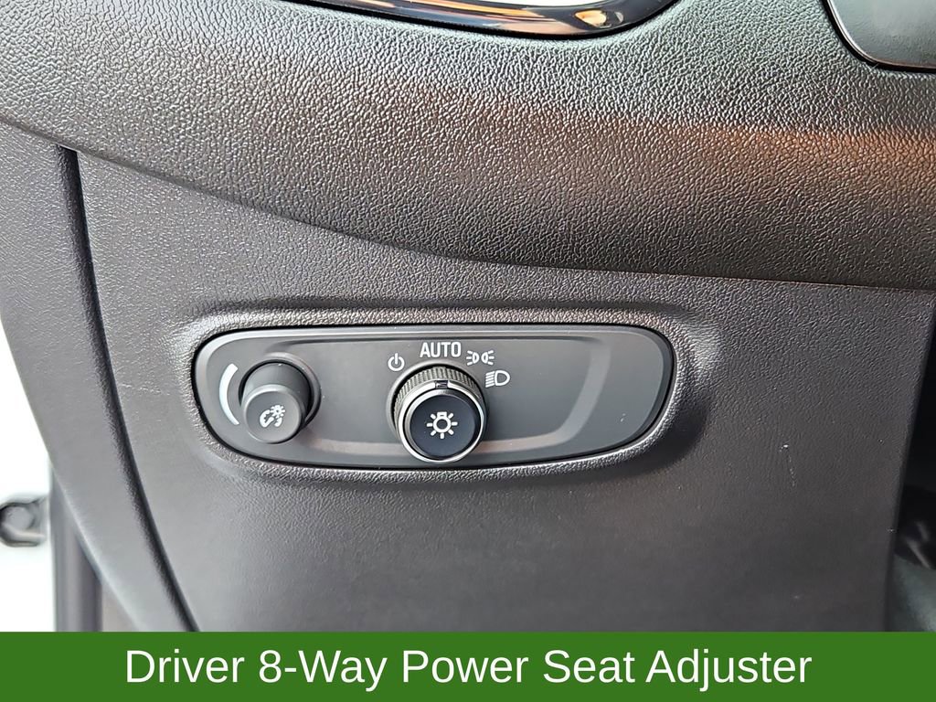 Used 2024 Chevrolet Equinox RS w/ RS Leather Package image 15