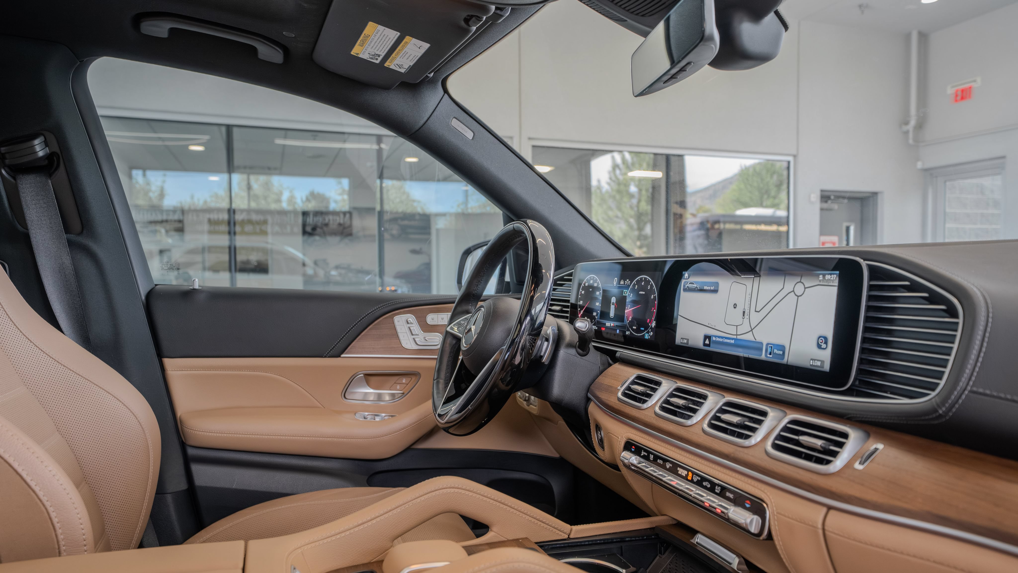 Used 2024 Mercedes-Benz GLE 350 4MATIC image 18