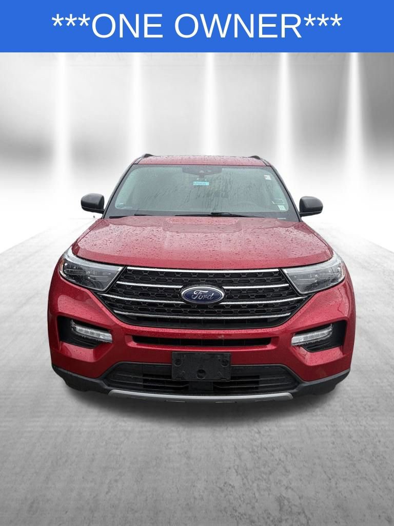 Used 2020 Ford Explorer XLT w/ Equipment Group 202A image 2