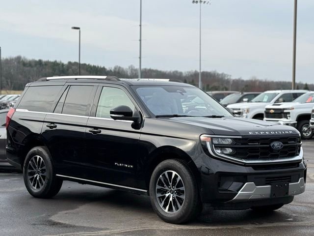 Certified 2025 Ford Expedition Platinum image 43
