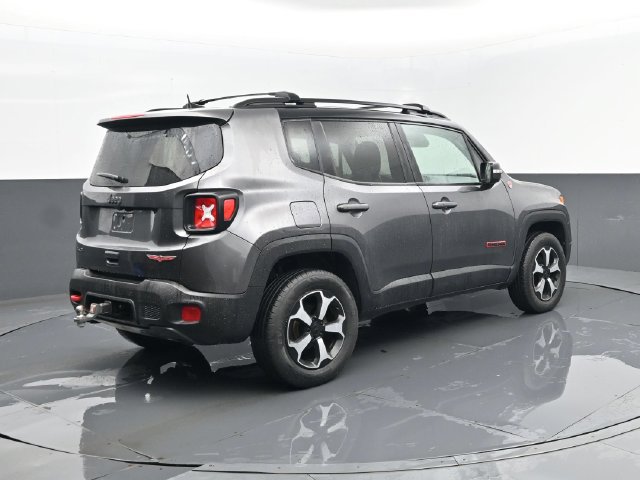Used 2019 Jeep Renegade Trailhawk AWD/4WD image 22