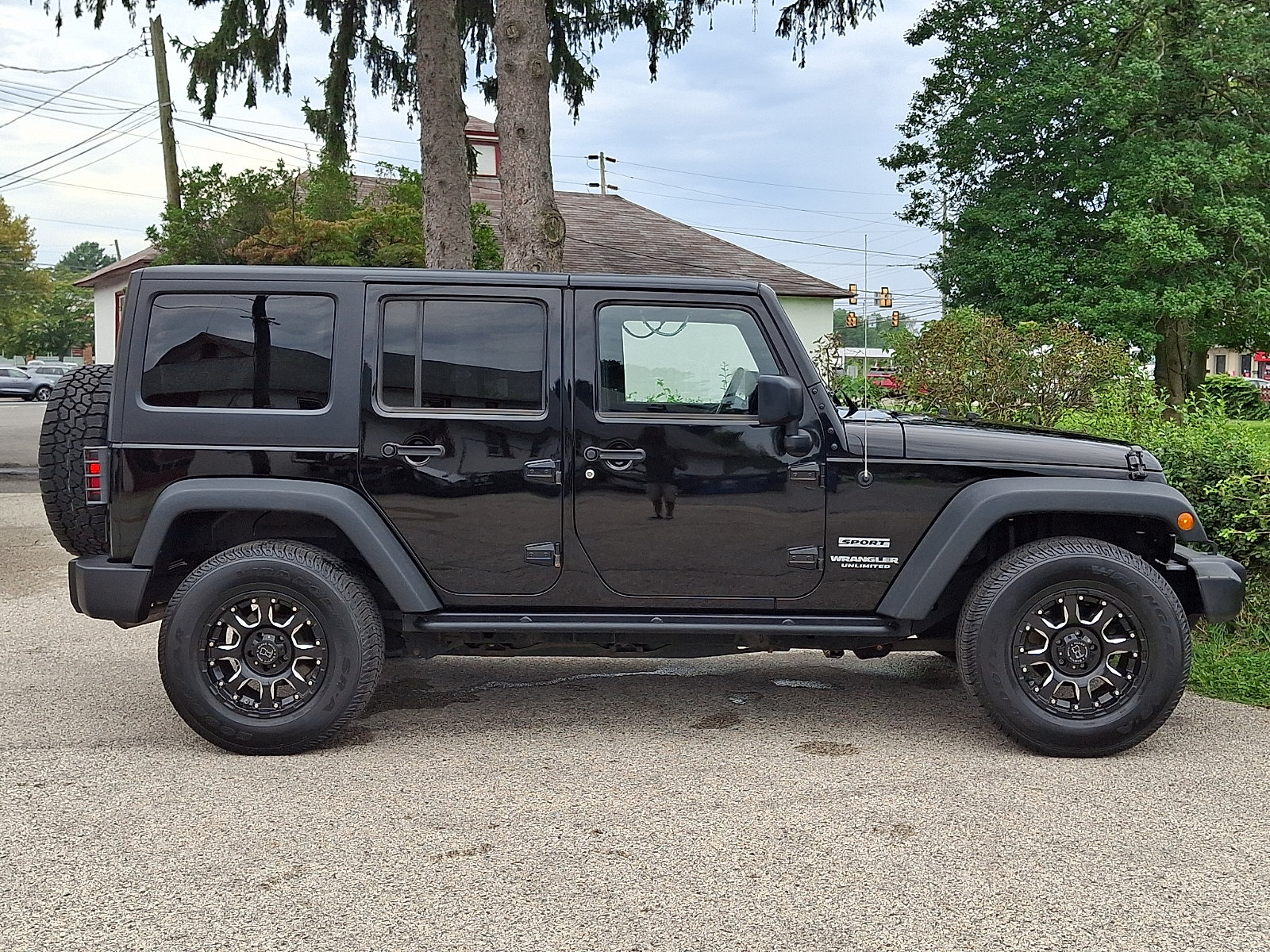 Used 2016 Jeep Wrangler Unlimited Sport w/ Quick Order Package 24S AWD/4WD image 8