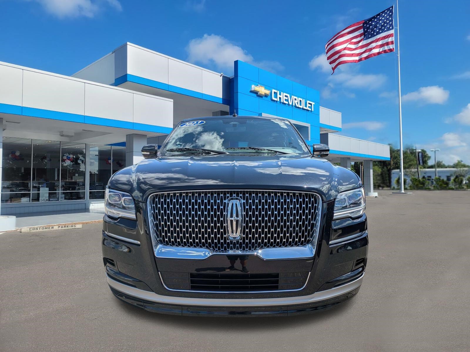 Used 2023 Lincoln Navigator L Reserve AWD/4WD image 8