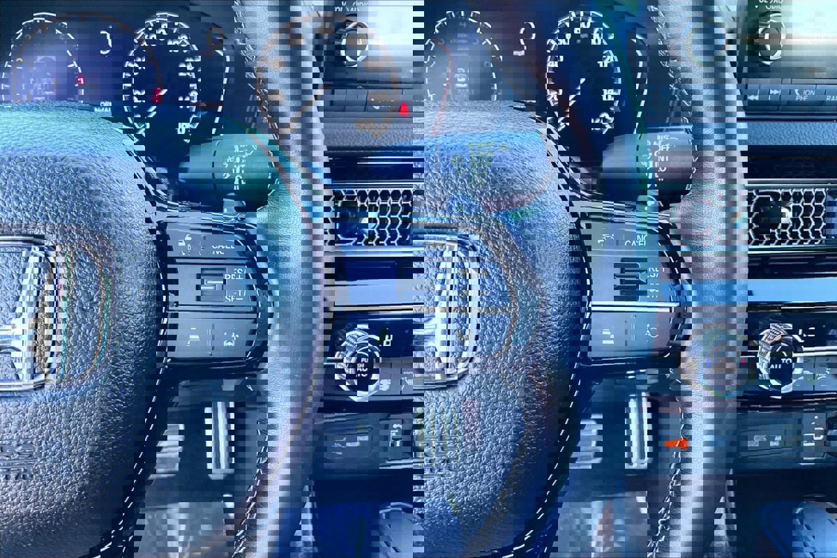 Used 2023 Honda Civic Sport image 15