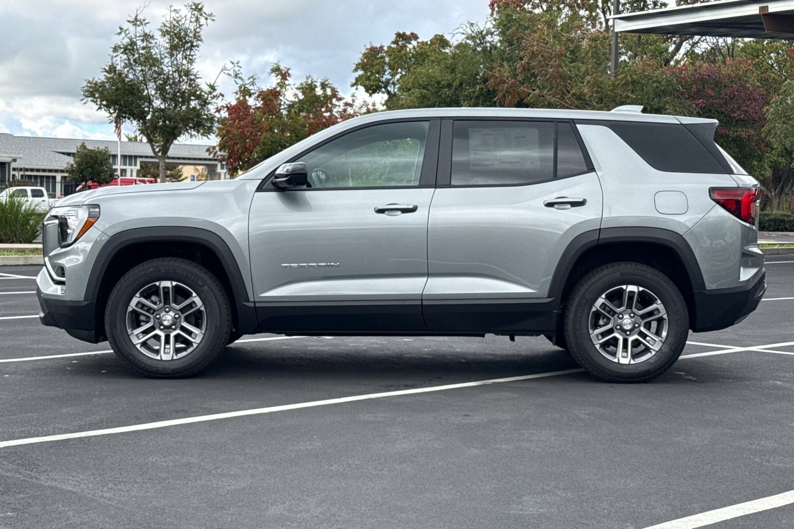 New 2026 GMC Terrain Elevation image 8