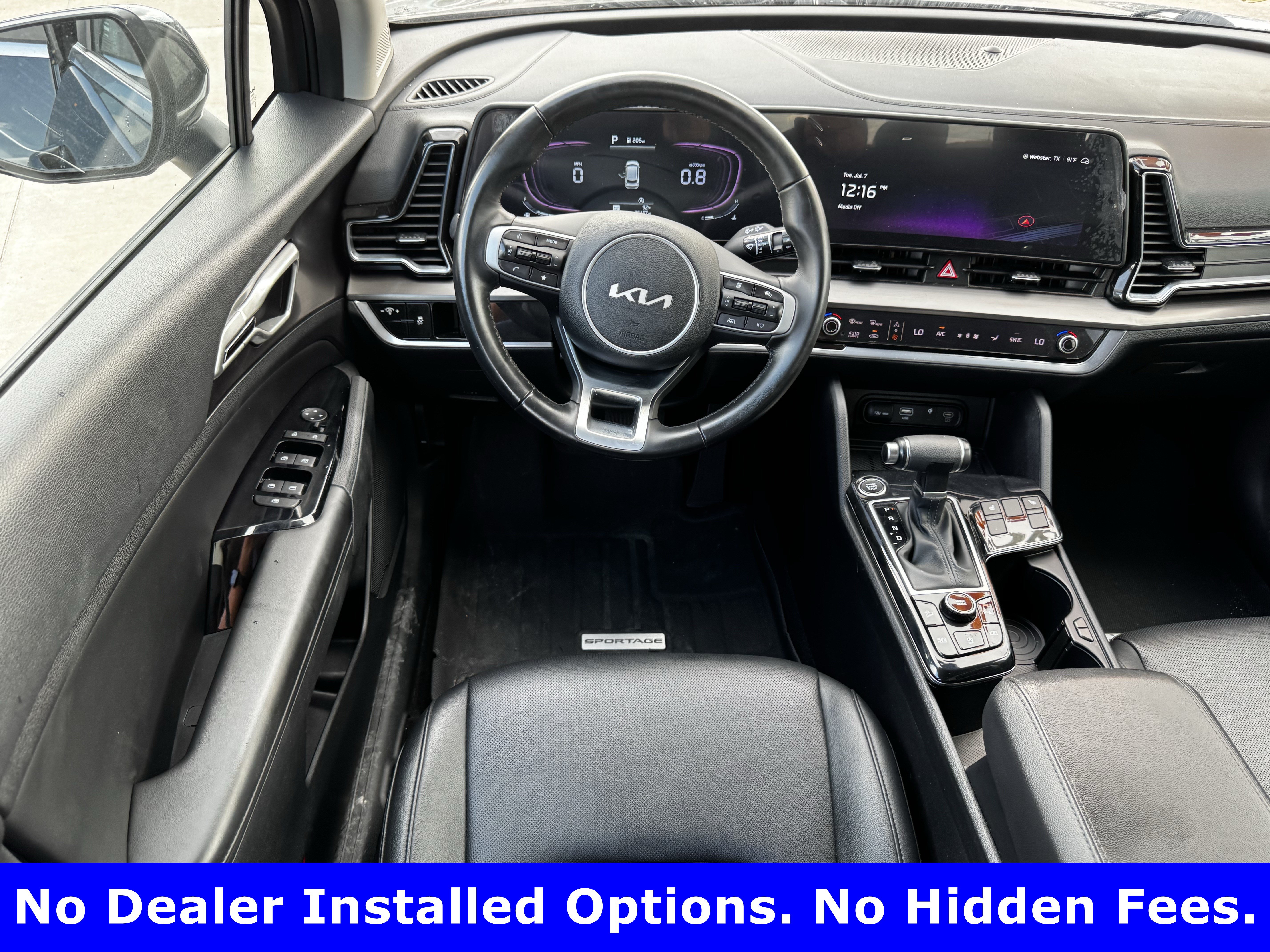 Used 2025 Kia Sportage EX FWD image 11