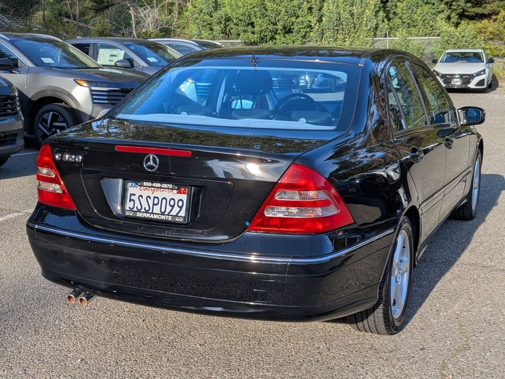 Used 2001 Mercedes-Benz C 320 Sedan image 3
