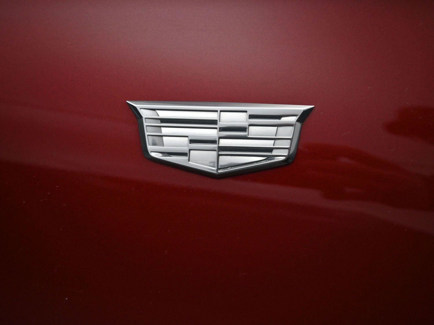 Used 2020 Cadillac XT6 Premium Luxury image 6