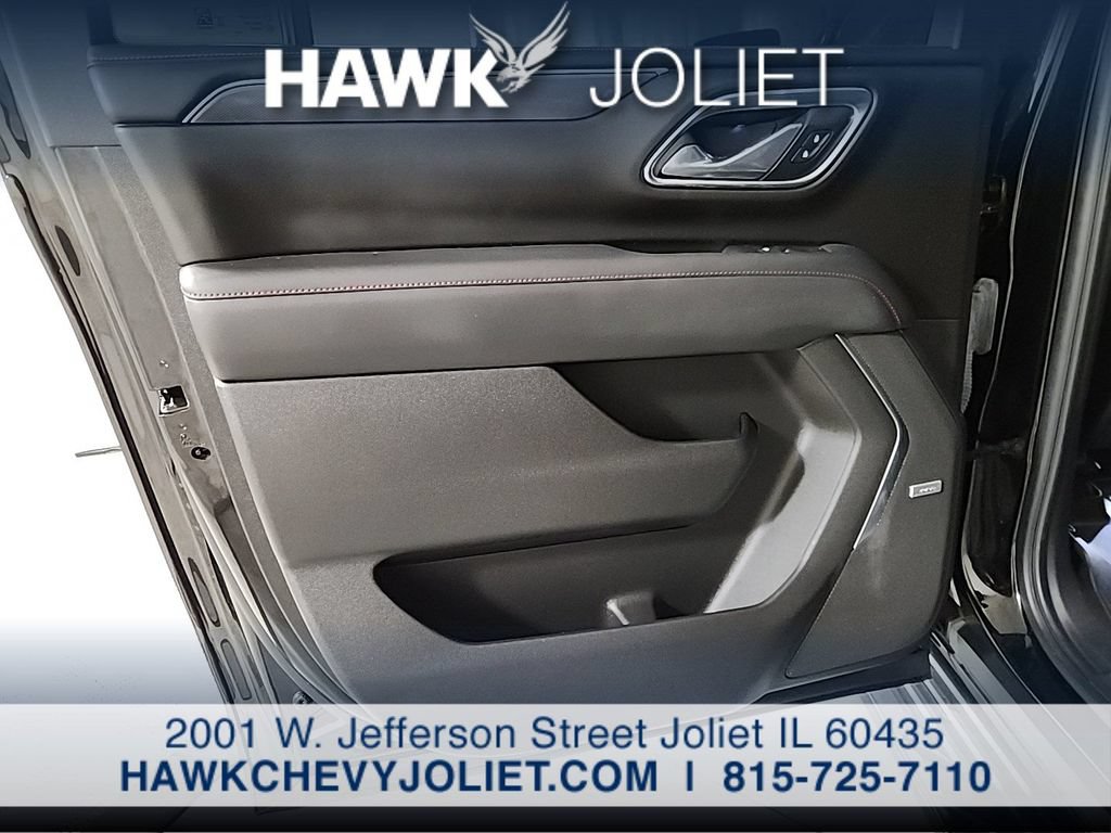 Used 2023 Chevrolet Suburban RST w/ Sport Performance Package AWD/4WD image 22