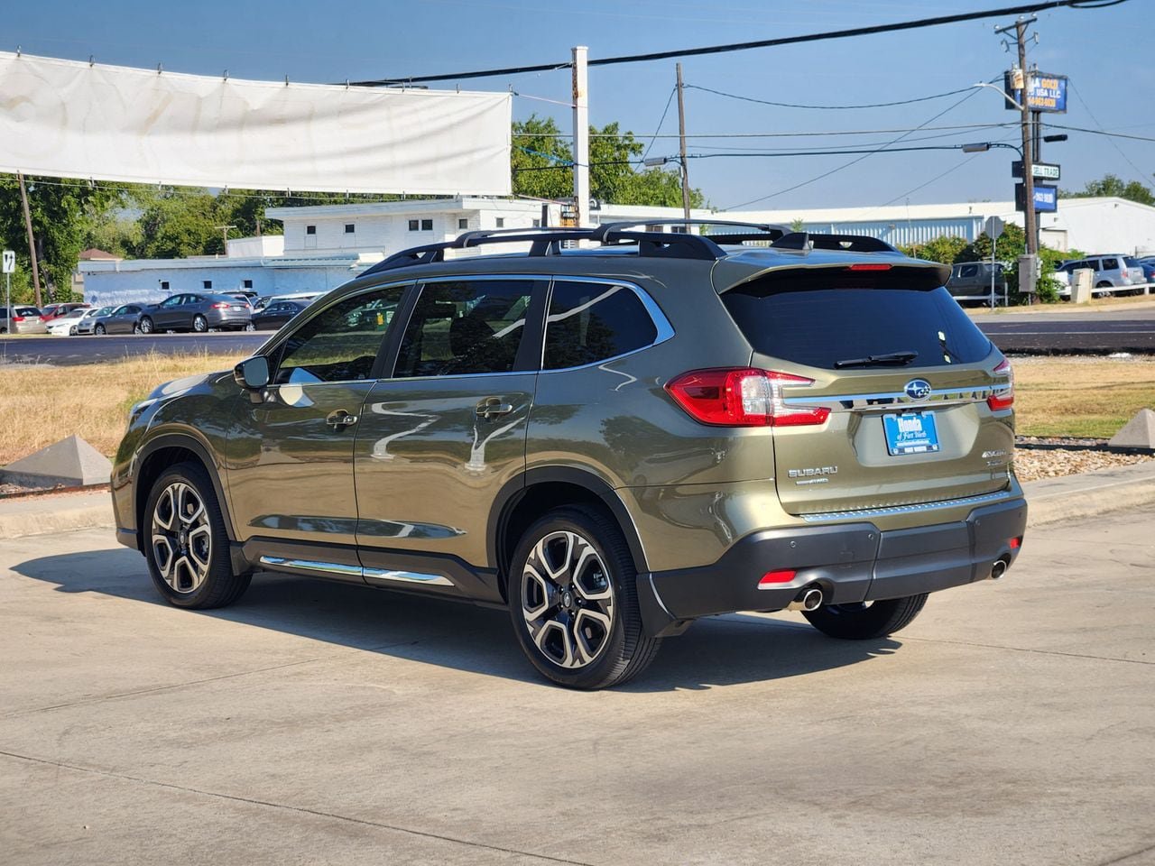 Used 2025 Subaru Ascent Limited AWD/4WD image 7