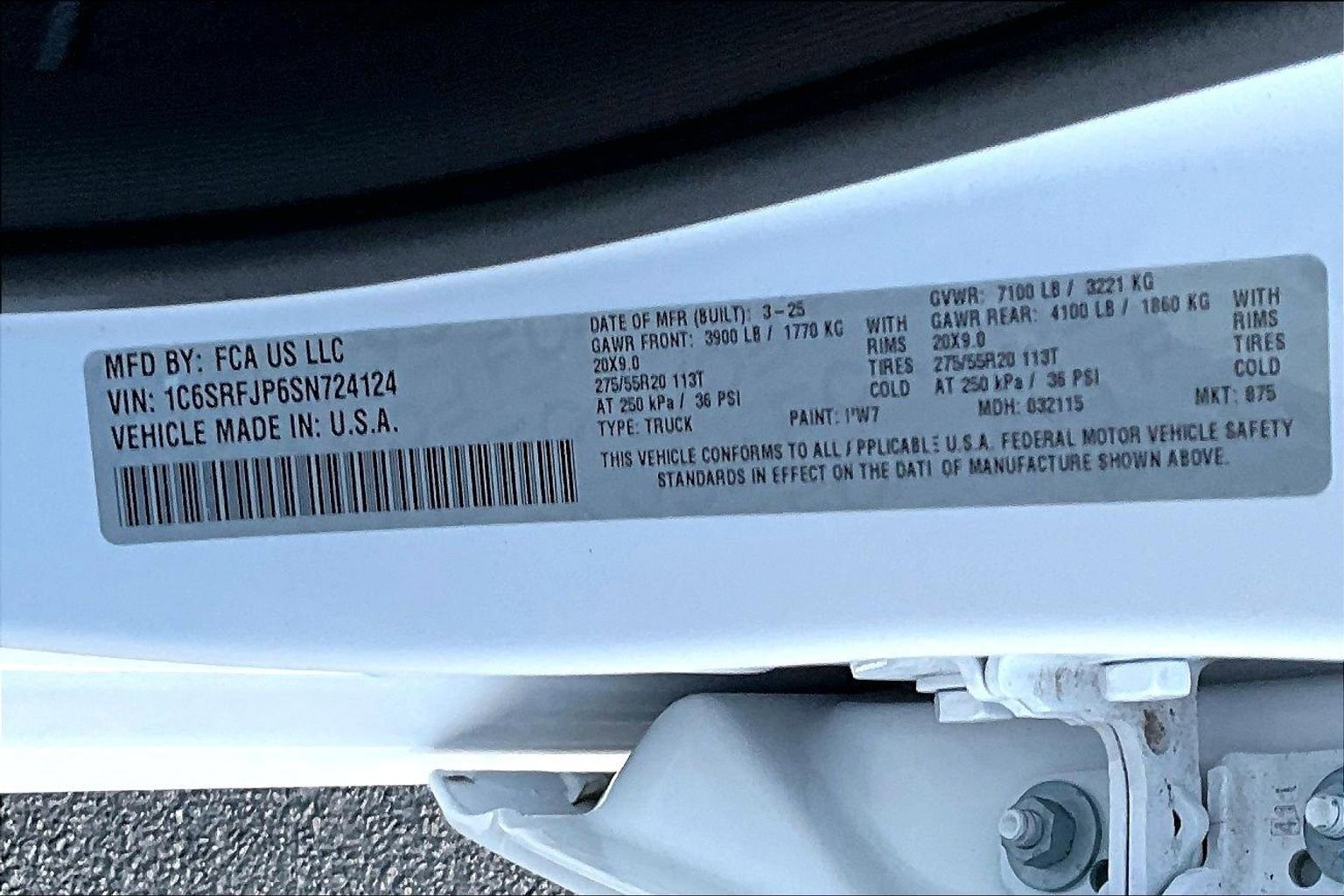 New 2025 RAM 1500 Laramie AWD/4WD image 8