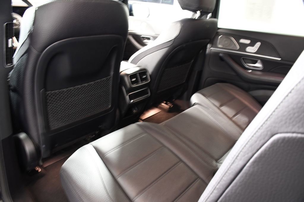 Used 2022 Mercedes-Benz GLS 450 4MATIC image 26