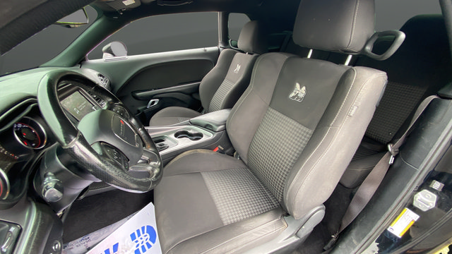 Used 2019 Dodge Challenger R/T Scat Pack RWD image 9