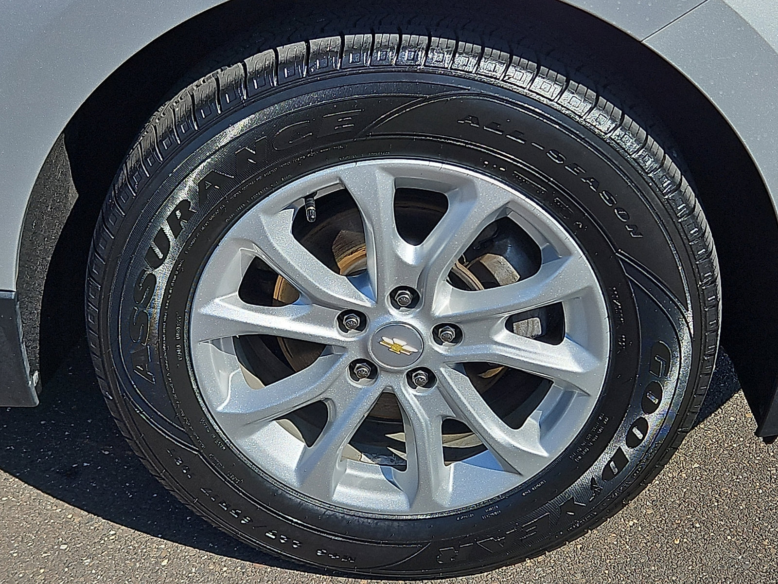 Used 2018 Chevrolet Equinox LS image 8