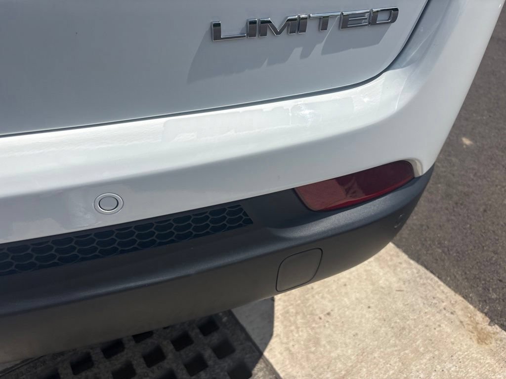 Certified 2023 Jeep Compass Limited AWD/4WD image 11