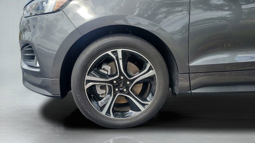 Used 2022 Ford Edge ST AWD/4WD image 3