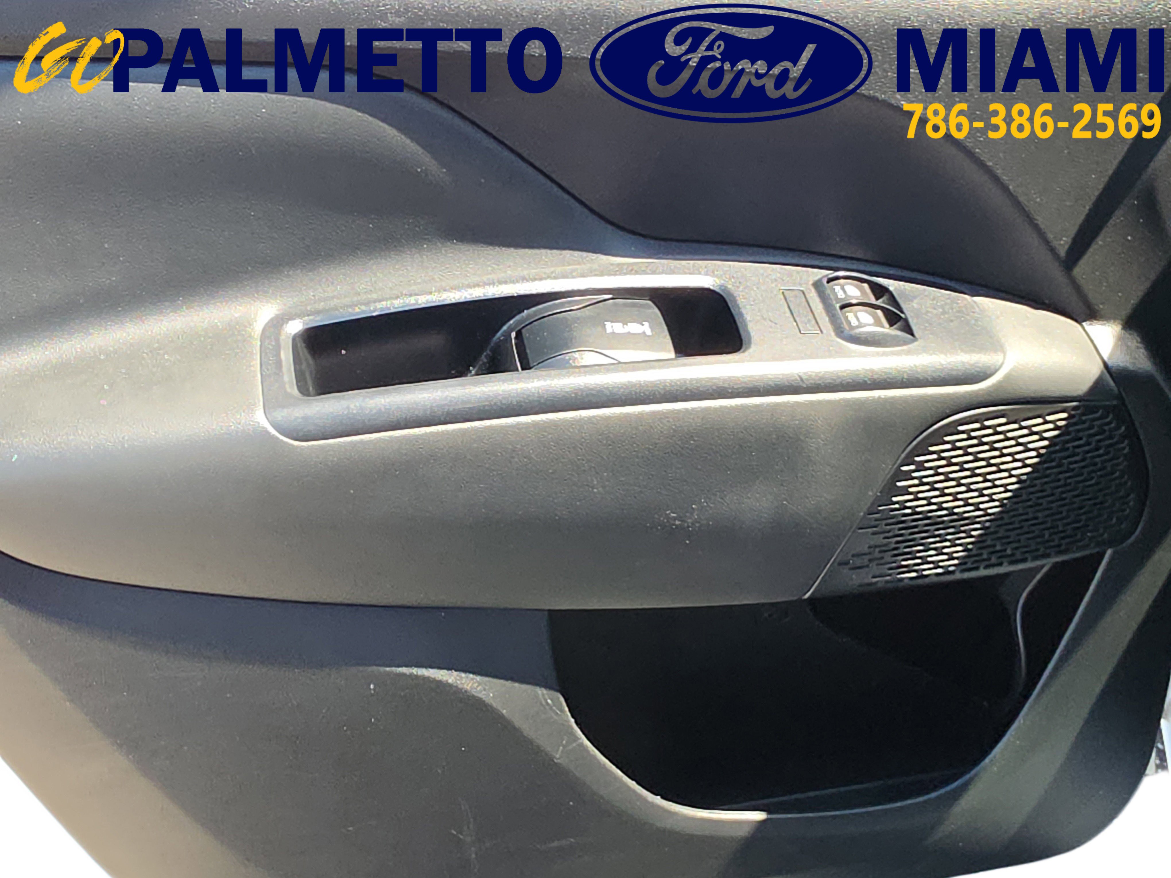 Used 2022 RAM ProMaster City Tradesman FWD image 15