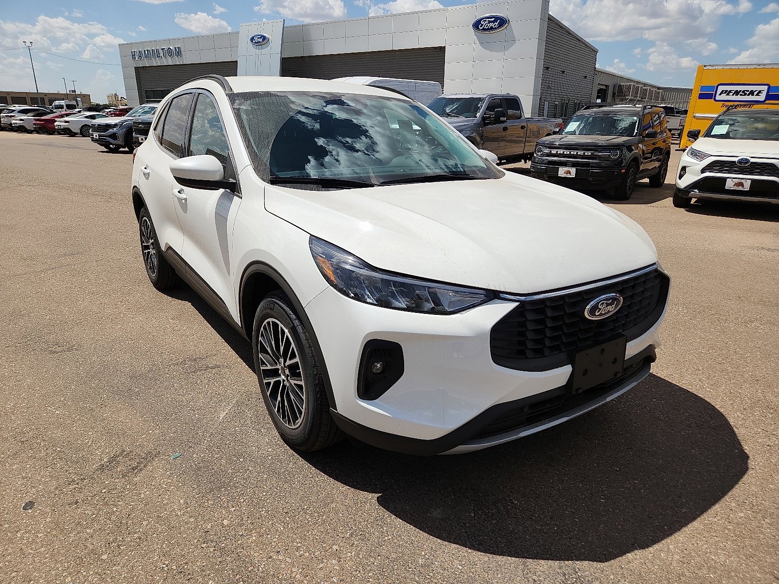 New 2025 Ford Escape SE image 6