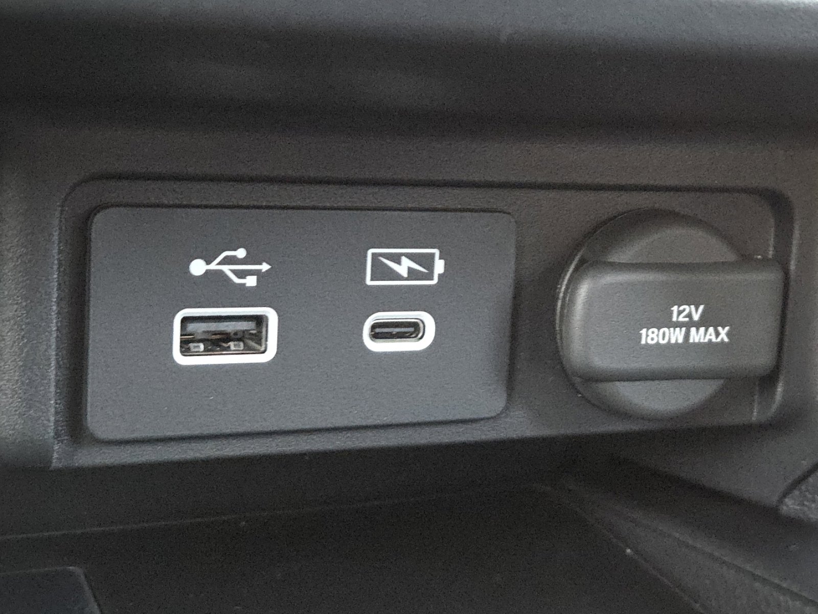 New 2026 Honda Ridgeline Black Edition image 10